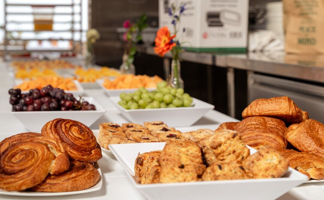 Danish entrepreneurs networking at a morning breakfast event